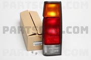 FAROL STOP NISSAN D21 CX METALICA ESQ B6555-25G60